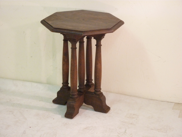 Small Pedestal