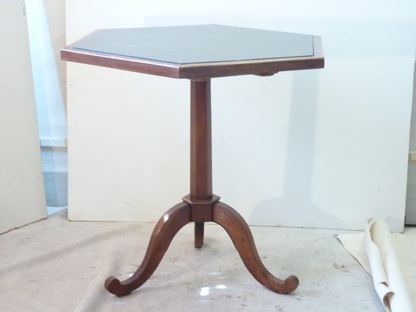 Pedestal End Table