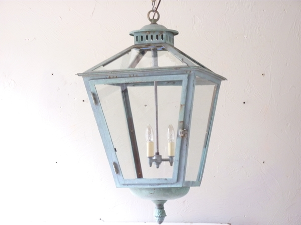 Antique Bronze Lantern