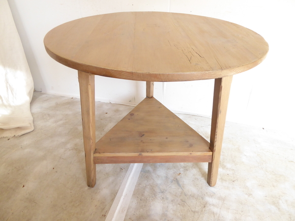 Weathered Wood Cricket Table