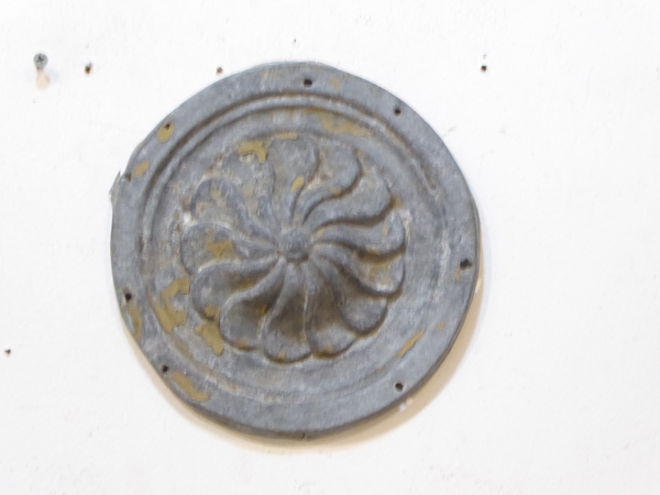 Zinc Roundel